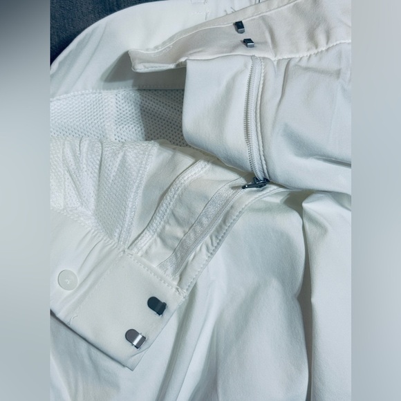 NWT Nike Dri-FIT Victory 5" Women's Golf Shorts Size Extra Small White Athletic - Picture 12 of 12